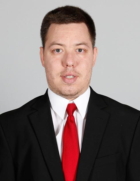 Georgia Football Staffer Hospitalized Nearly 6 Weeks With Virus