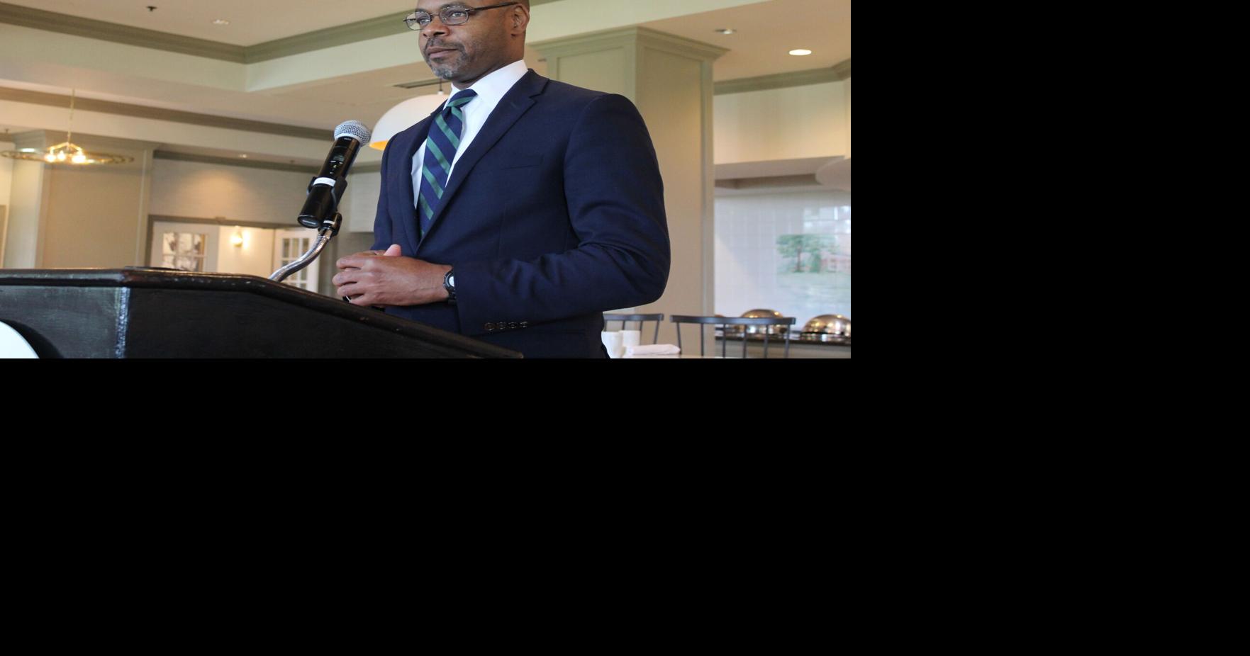 Former chief justice to defend Mableton Local News