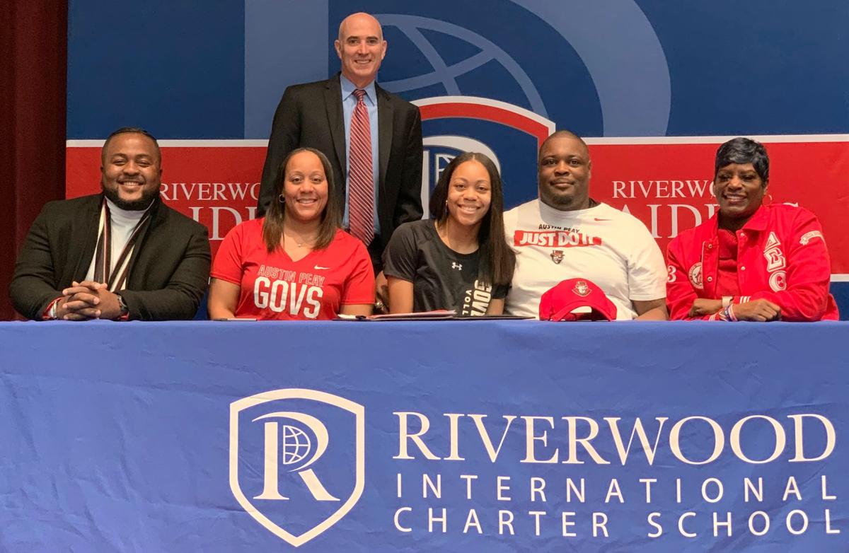 121819_MNS_full_Riverwood_signees_005 Kaylah Jackson Willie Hall Nikia Bynum-Isler Jerry Jackson Pamela Flowers Michael Mezzio