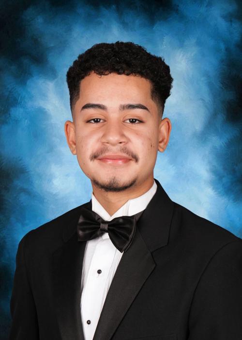 Osborne Salutatorian Humberto Aguilar-Sanchez