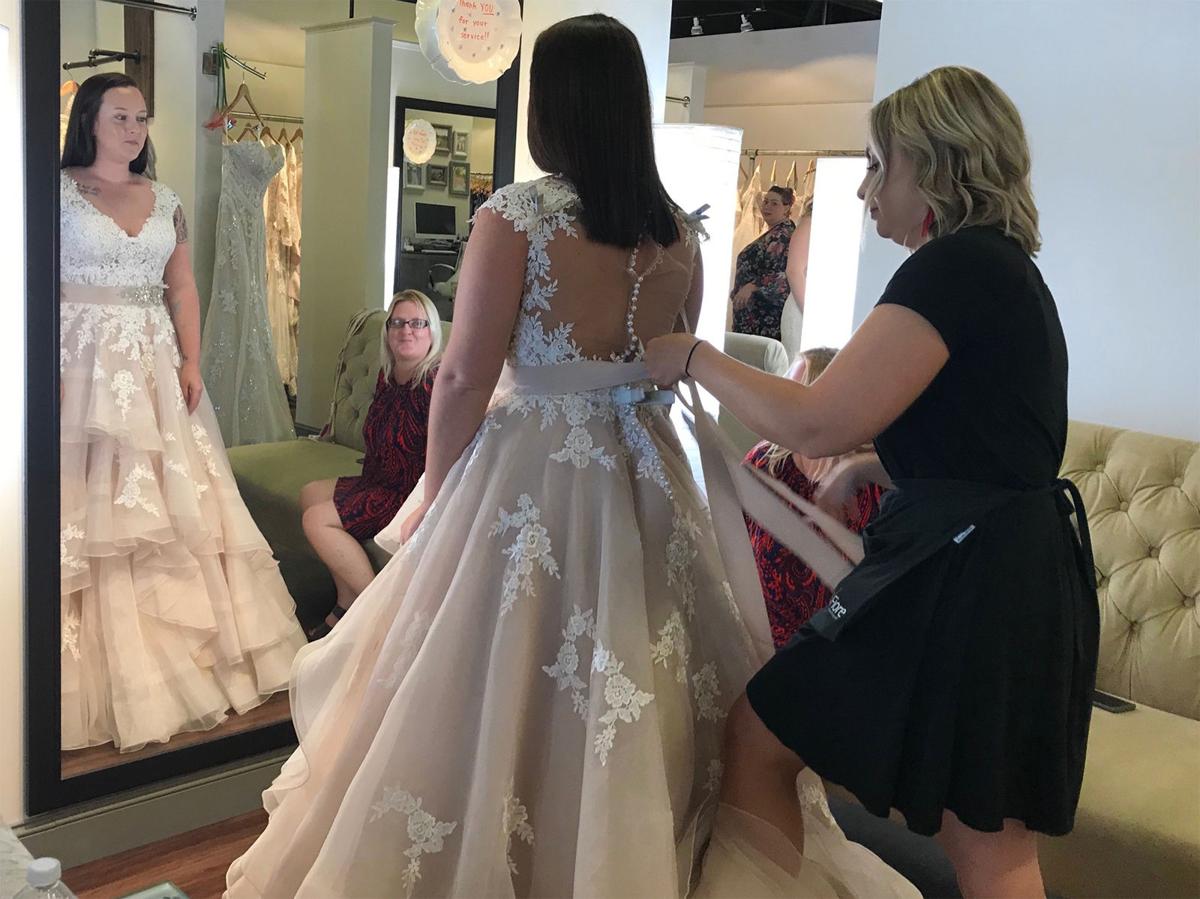 Military First Responder Brides To Be Say Yes To The Dress News