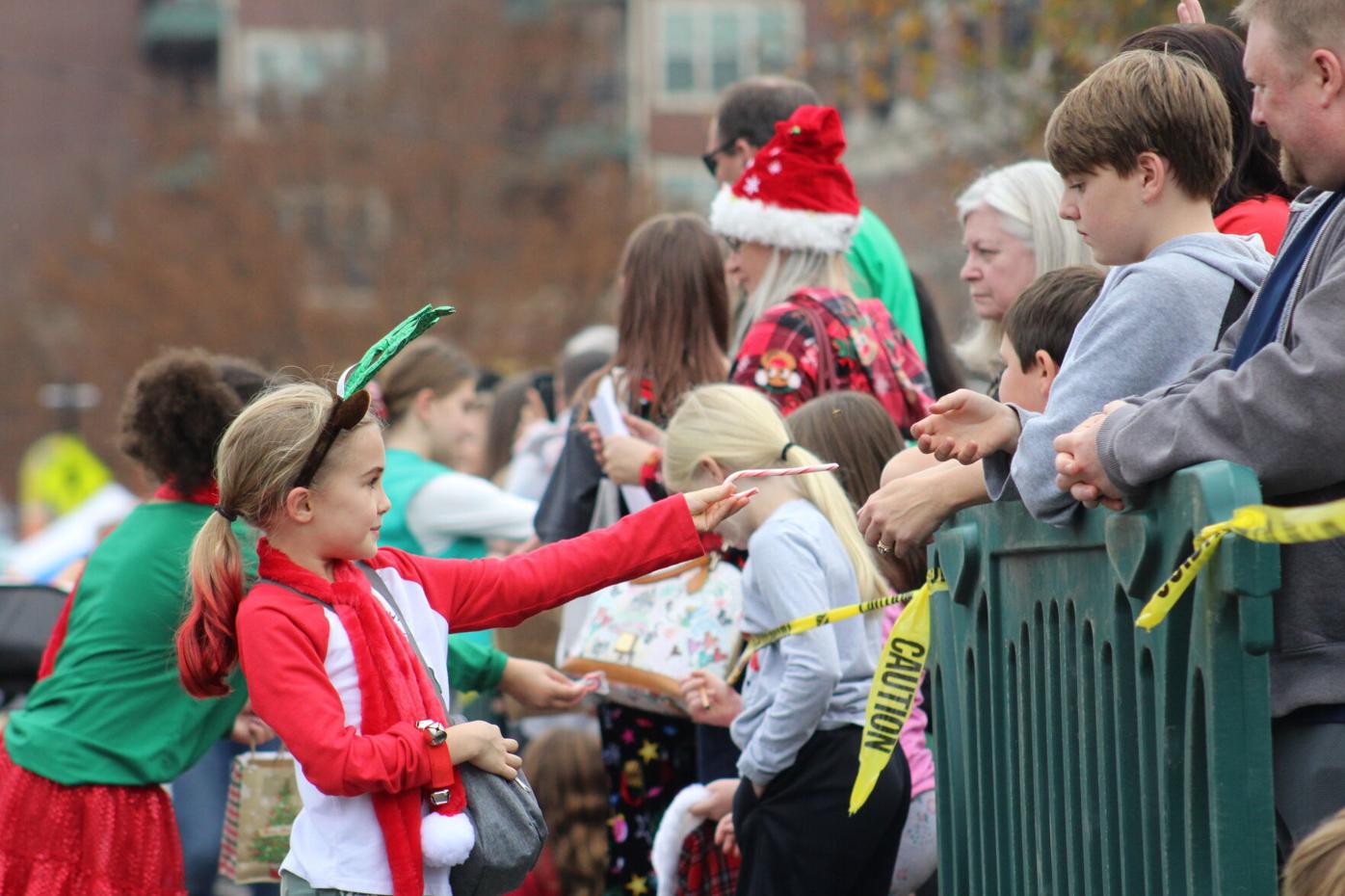Kennesaw Christmas Parade 2022 Kennesaw's 'A Day With Santa' Parade Returns | News | Mdjonline.com