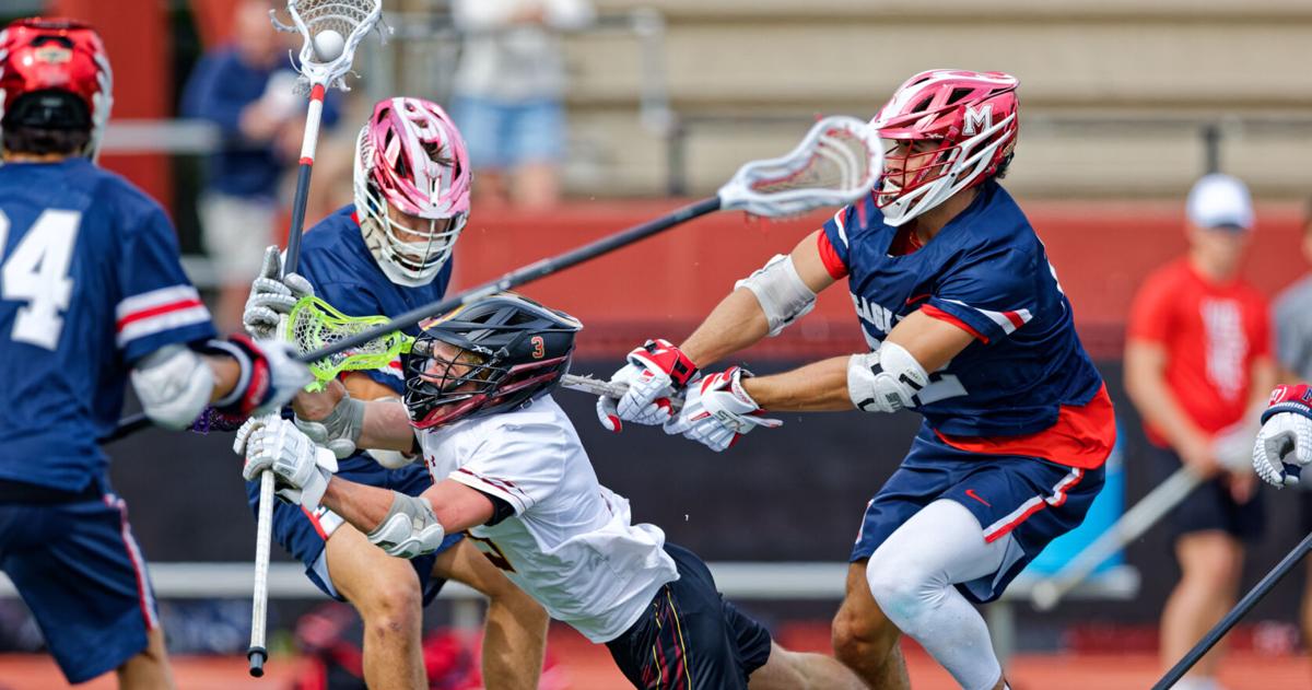 Milton pulls away from Lassiter early