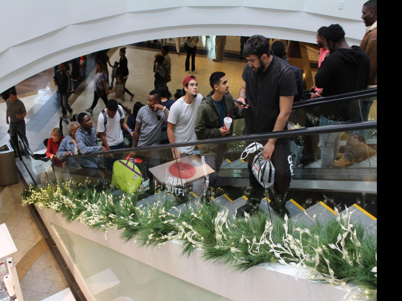 Some Atlanta Stores Malls Opening Thanksgiving Day For Black Friday Deals Business Mdjonline Com