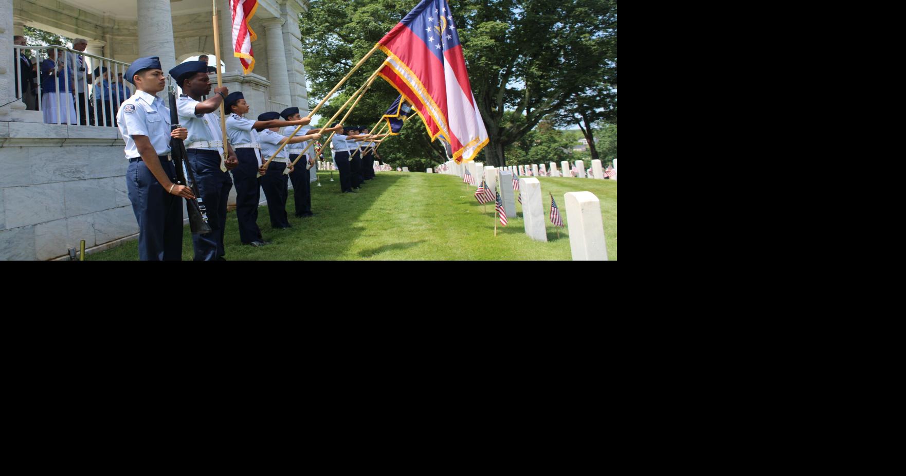 PHOTOS Marietta Observes Memorial Day Local News