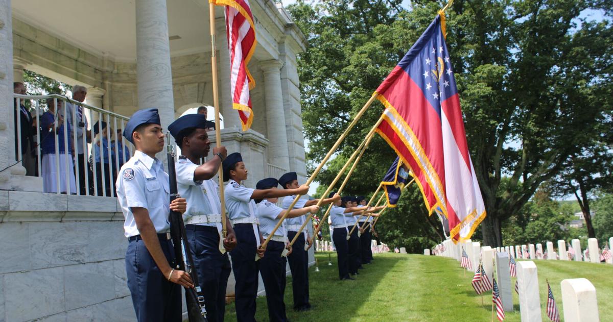 PHOTOS Marietta Observes Memorial Day Local News