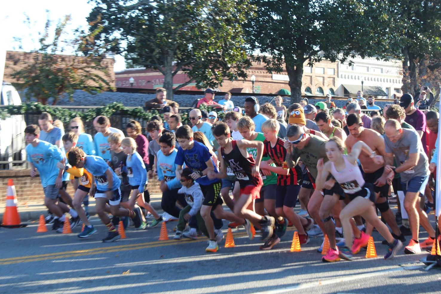 PHOTOS The 15th Annual Turkey Chase 5k and 2k in Acworth Local News