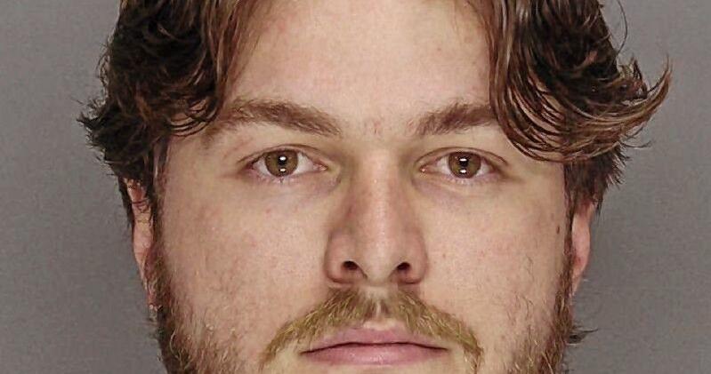 Acworth man charged in DUI hit-and-run