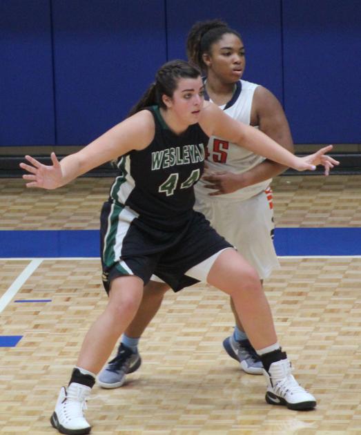 Hi Wesleyan Pace And St Pius X Vie For Basketball State Titles