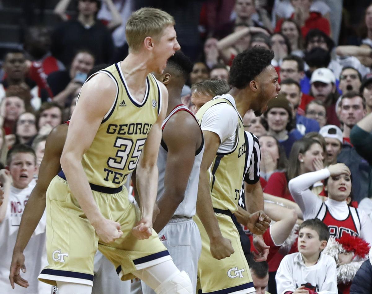 Georgia Tech Upsets N C State On Late Dunk Sports Mdjonline Com