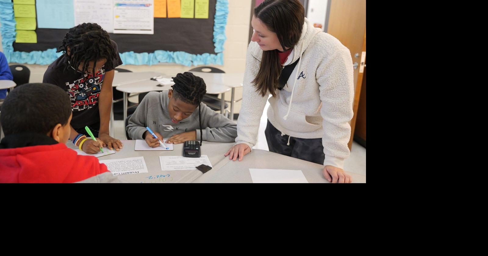 Braves Spend Day of Service at AllStar Betty Gray Middle School