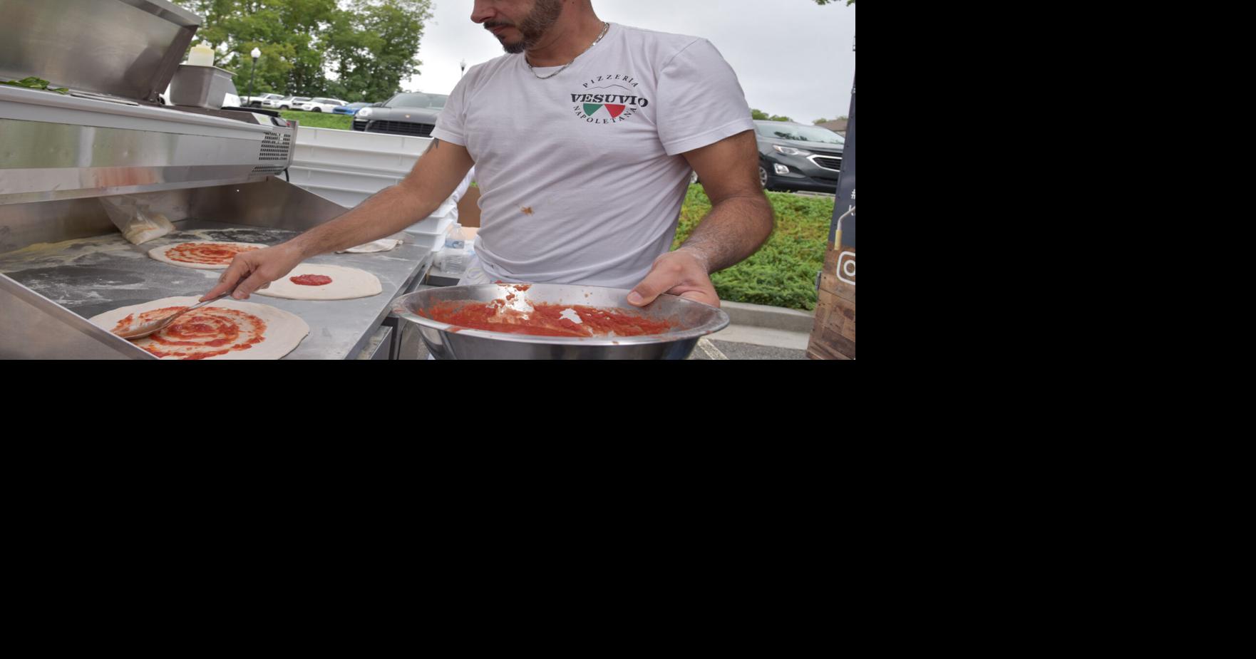 City of Acworth hosts 2nd Pizza, Pints and Pigskins Festival Local