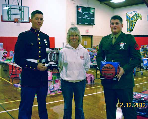 toys for tots volunteer mn