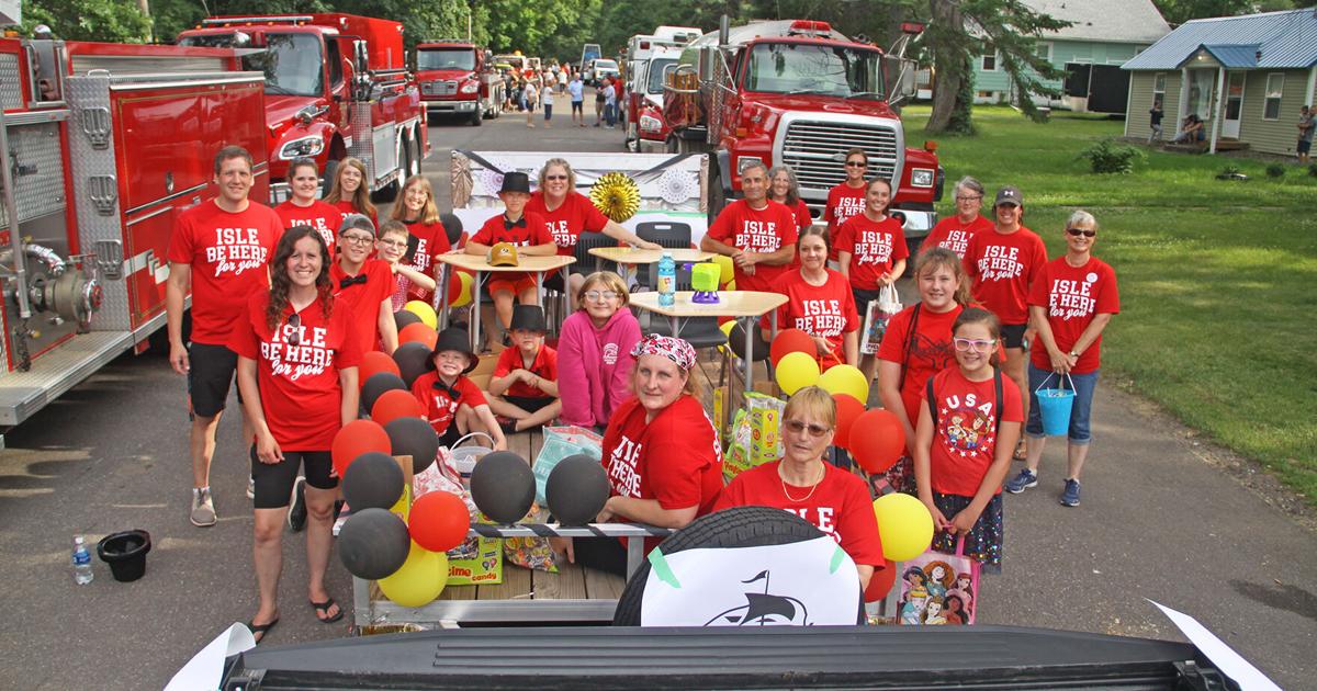 Hometown heroes lead Isle Days Parade Mille Lacs Messenger