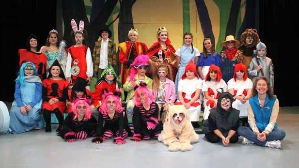 Dorothy In Wonderland Education Messagemedia Co Dorothy In Wonderland Education Messagemedia Co