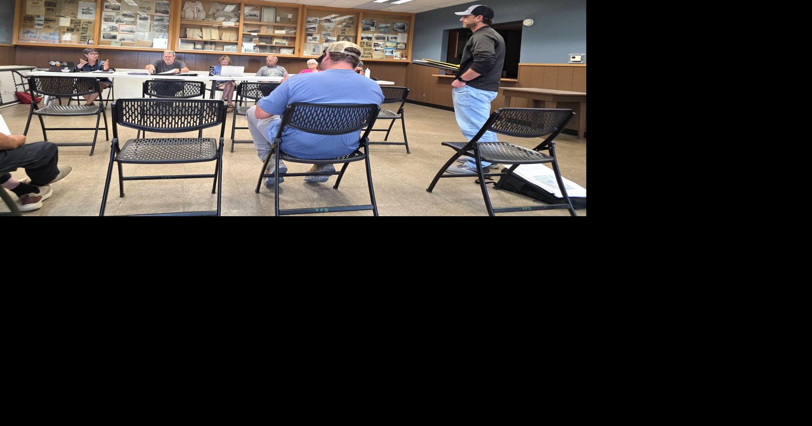 Palisade City Council pours over water plans and preps for polls