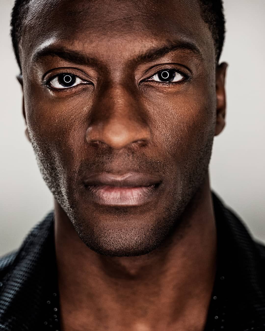 Aldis Hodge to receive Miami Film Festival Art of Light Award | Lifestyles  | miamitimesonline.com, image size:1080x1350