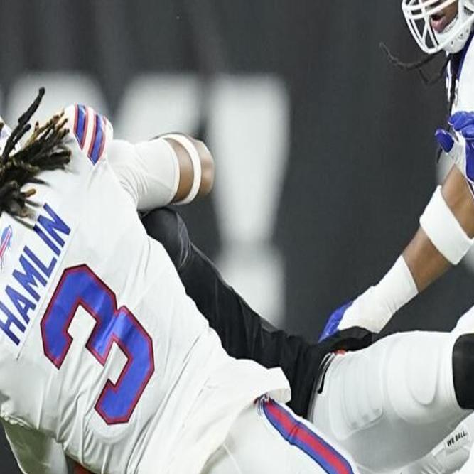 Bills Safety Damar Hamlin Injured on 'Monday Night Football' - Sports  Illustrated