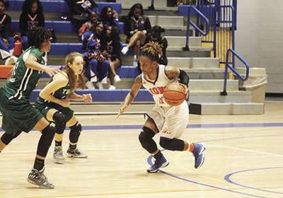 Fmu S Lady Lions Score Big Lifestyles Miamitimesonline Com