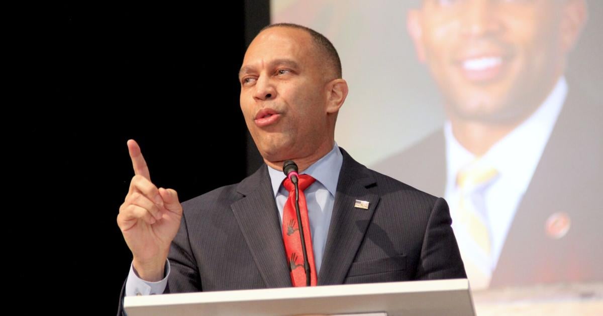 Democratic Leader Jeffries confronts Texas map overhaul – will California redraw in response?