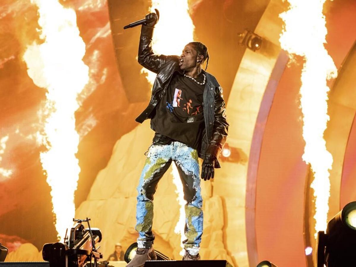 Eight Die At Astroworld Festival During Travis Scott Performance National World News Miamitimesonline Com Eight Die At Astroworld Festival During Travis Scott Performance National World News Miamitimesonline Com