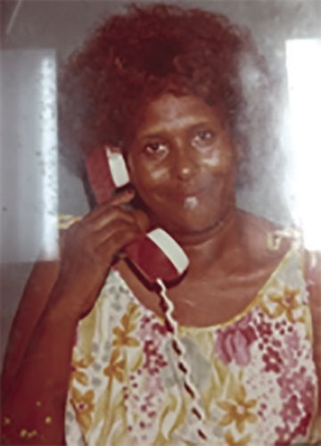 JULIA LEE GREEN