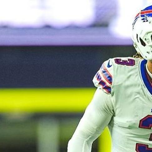 Love you boys': Damar Hamlin now breathing on his own, talks to Bills  teammates for 1st time