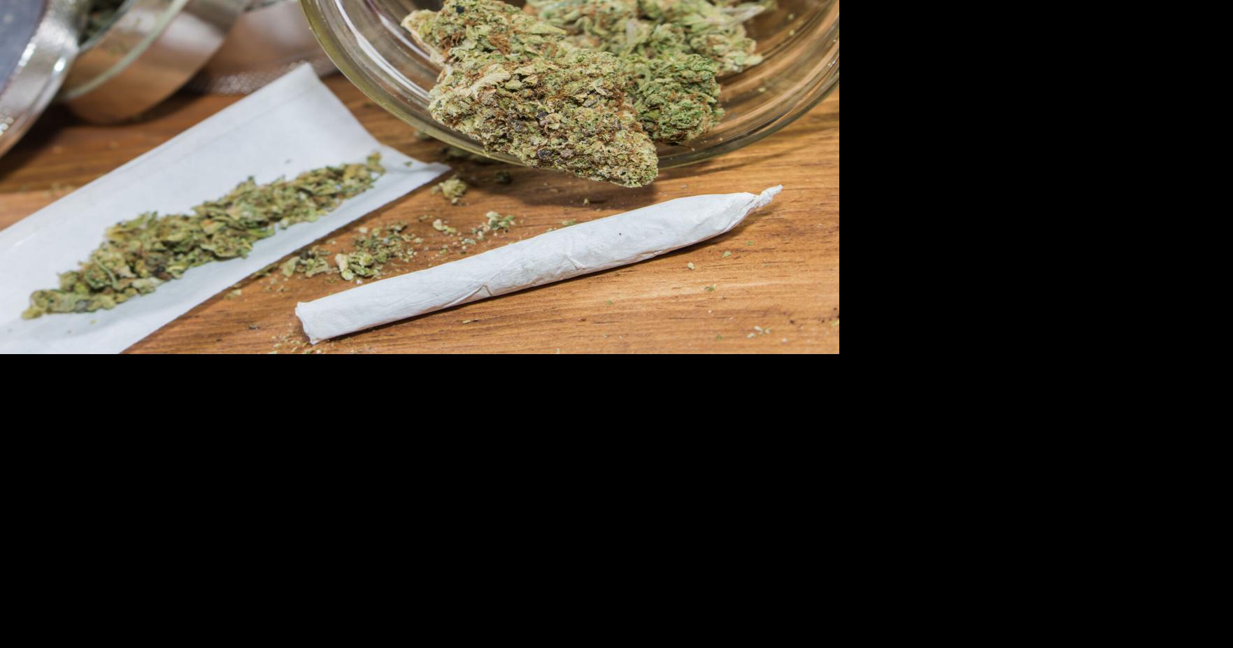 Proposal would extend Florida medical pot registrations for up to two years