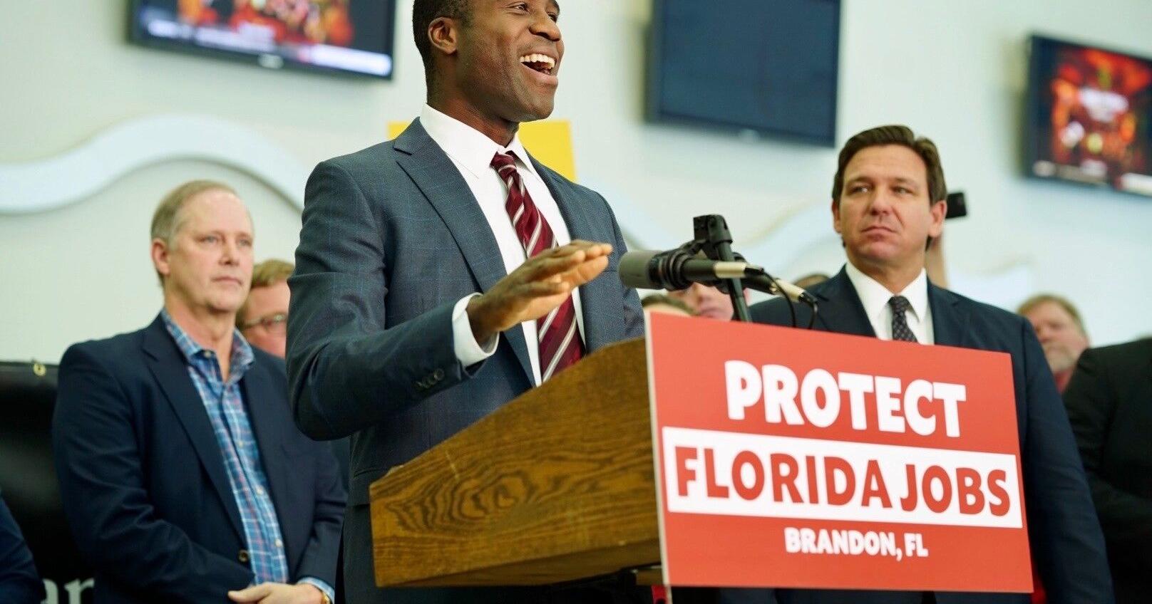 Florida surgeon general criticizes mask wearing - Vimarsana News