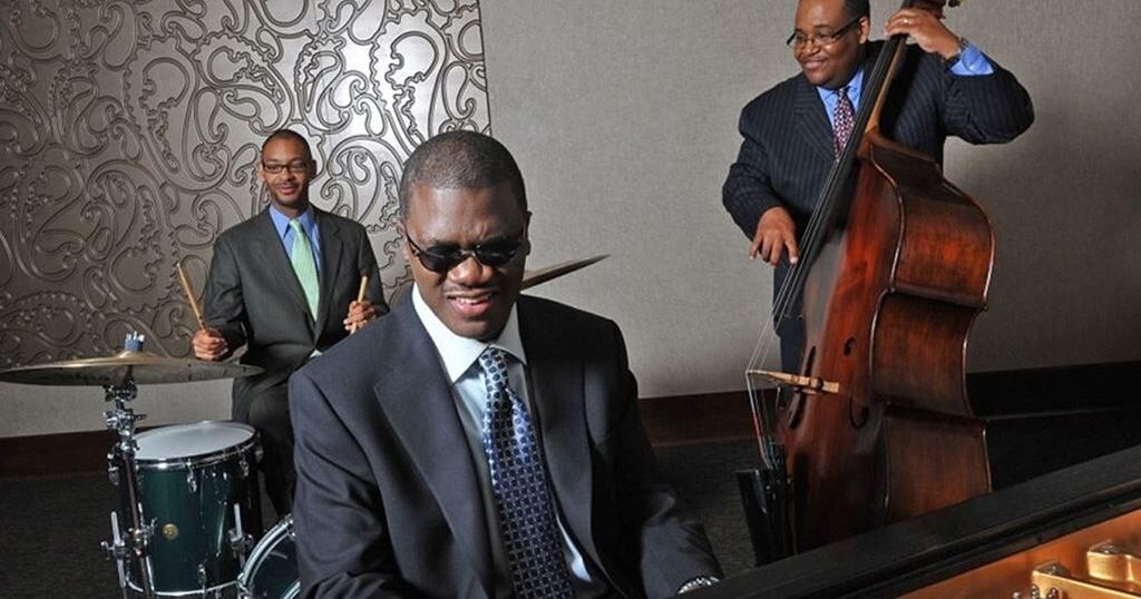 New World Symphony swings into jazz with Marcus Roberts Trio at Arsht