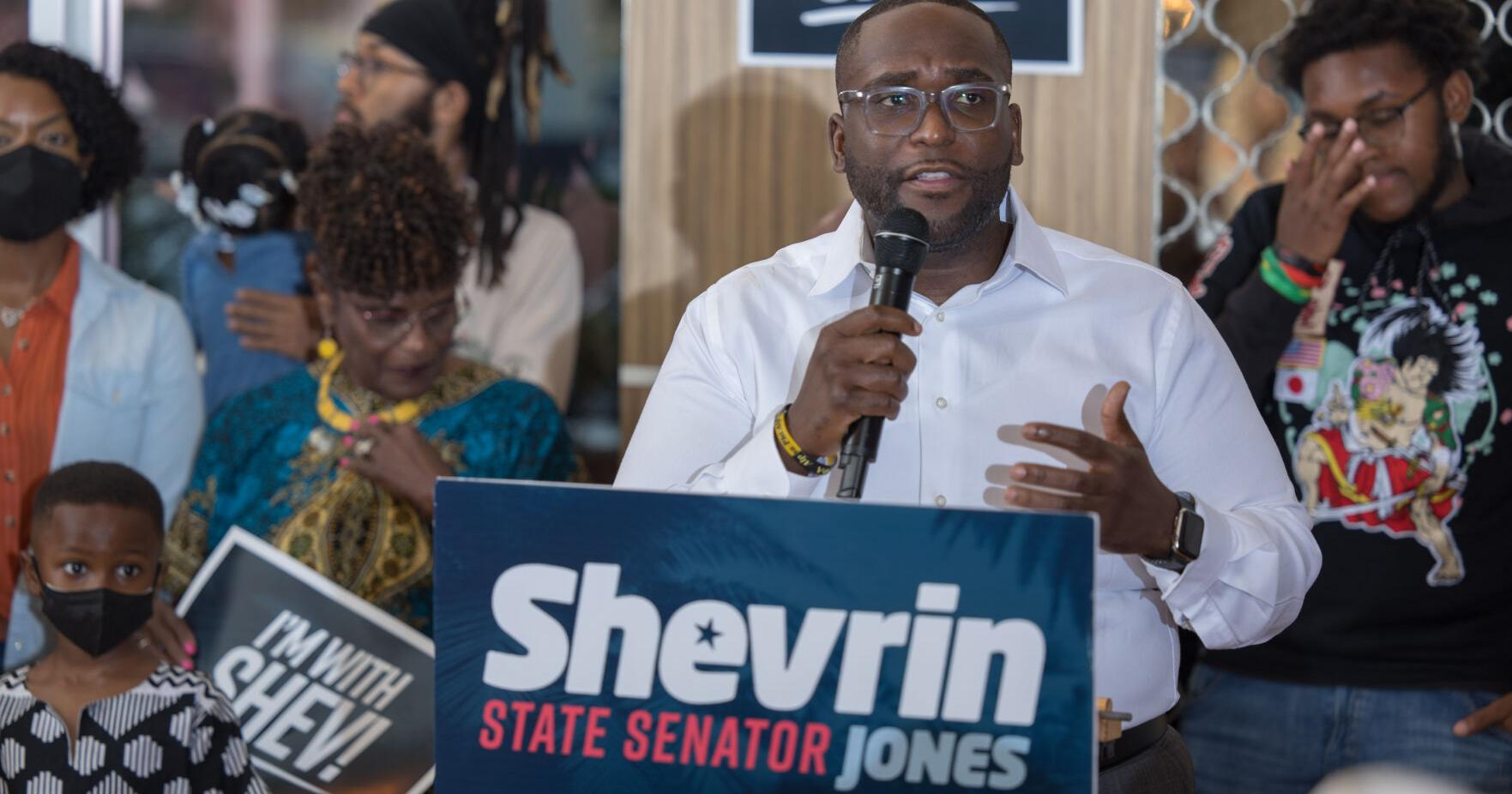 Redrawn district brings race to Miami-Dade and two challengers against Shevrin Jones - Vimarsana News