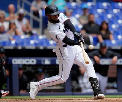 Marlins play in Miami Giants uniforms, honor Negro Leagues history