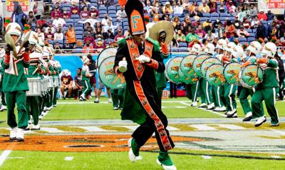 Florida A&M Marching Band Steals Show With Hip Hop Covers