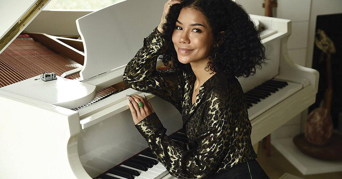 Singer Jhené Aiko finds her voice by writing | Entertainment ...