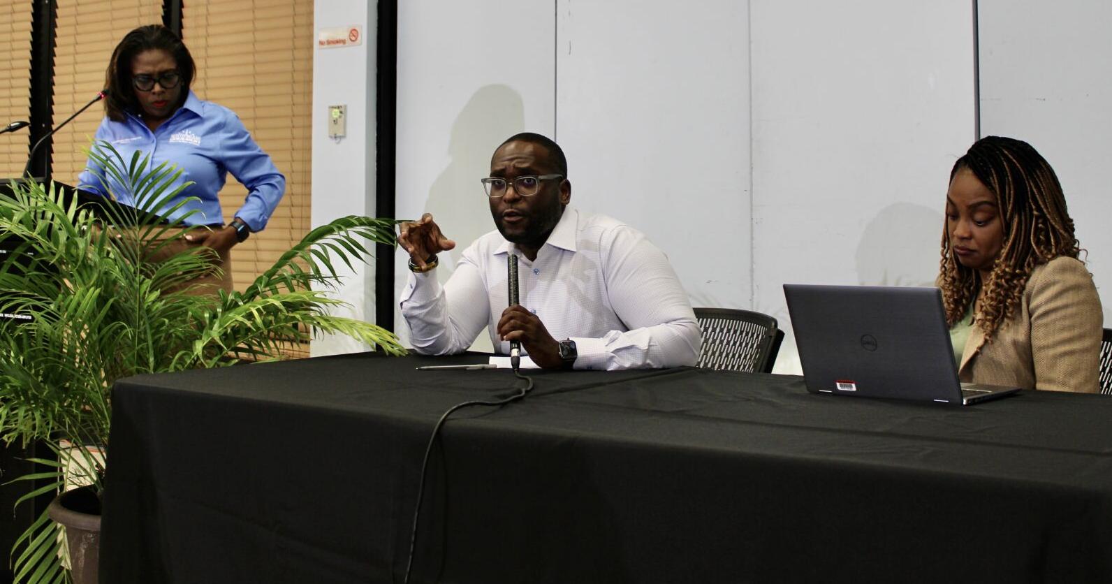 Shevrin Jones launches District 34 town hall series - Vimarsana News