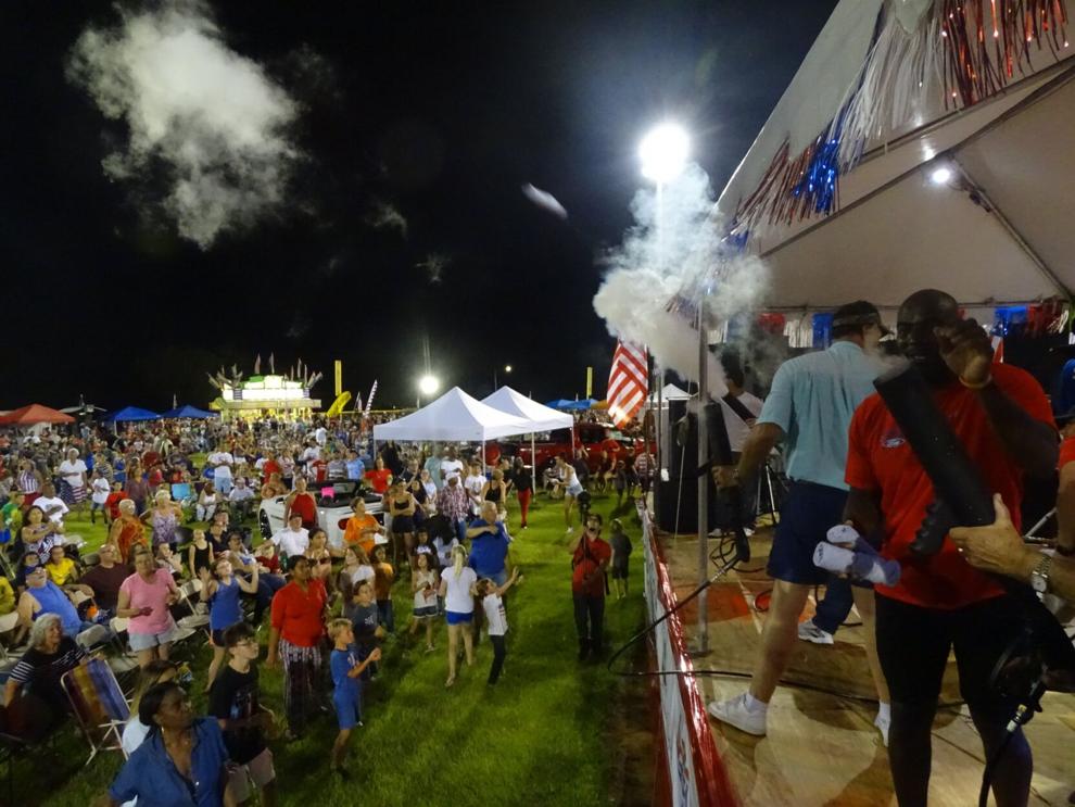 Davenport July 4 fireworks display to be largest in Polk Four Corners
