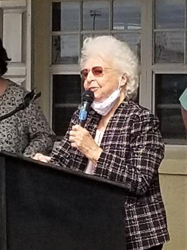 Dedication ceremony honors Ruth Handley | News | midfloridanewspapers.com