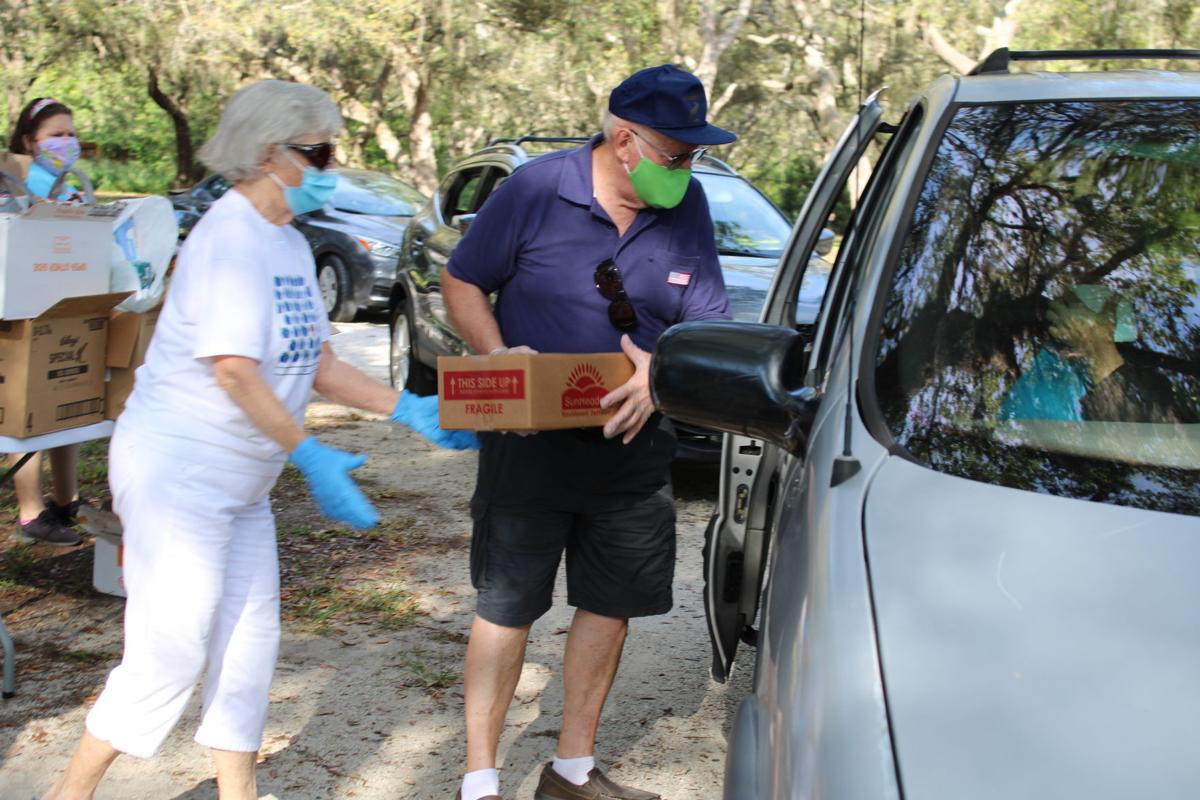 Aktion Club Feeds The Community Corona Coverage