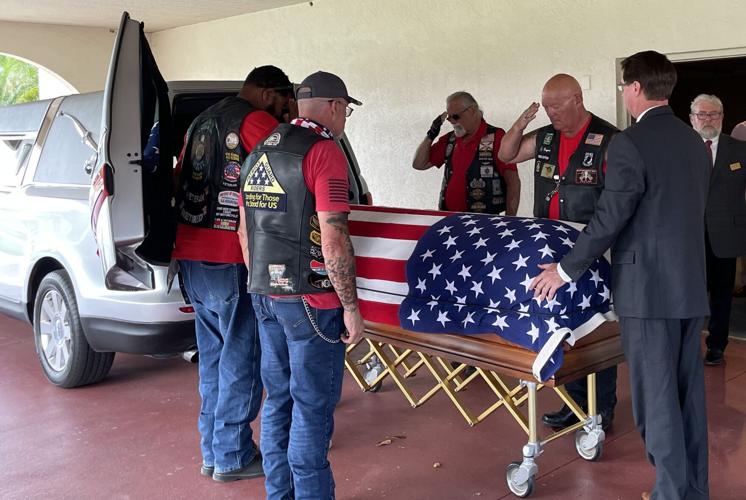 Welcome home 2nd Lt Weekley | Highlands News-Sun | midfloridanewspapers.com