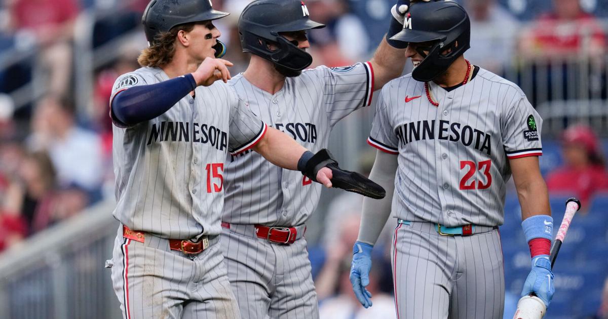 Buxton hits 3-run HR, Bradley has 8 strikeouts to help Twins beat Nationals 10-3
