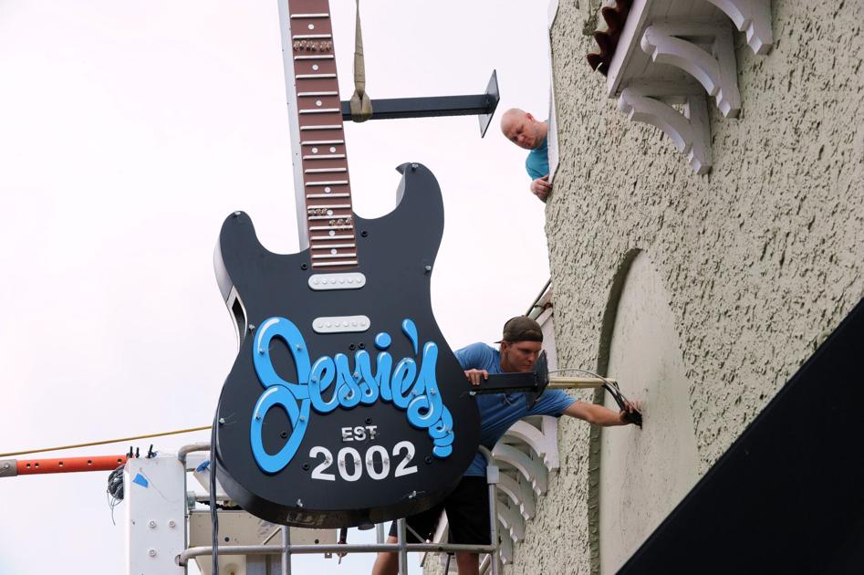 Winter Haven Bar Owner Adapts Repurposes Space In Face Of