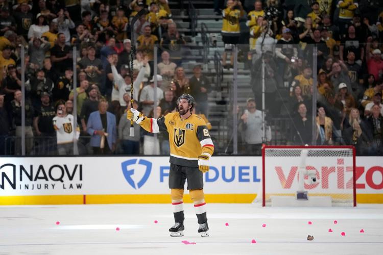 Golden Knights beat Hurricanes 5-4 in 2OT in Game 3 after blowing 4-goal  lead | Sports | midfloridanewspapers.com