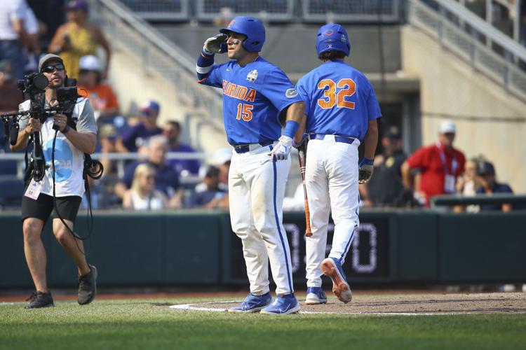 florida-sets-college-world-series-record-for-runs-with-24-4-win-over