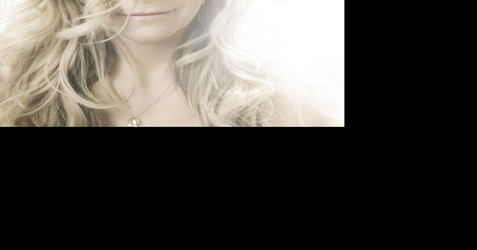 Country music icon performing at SFSC