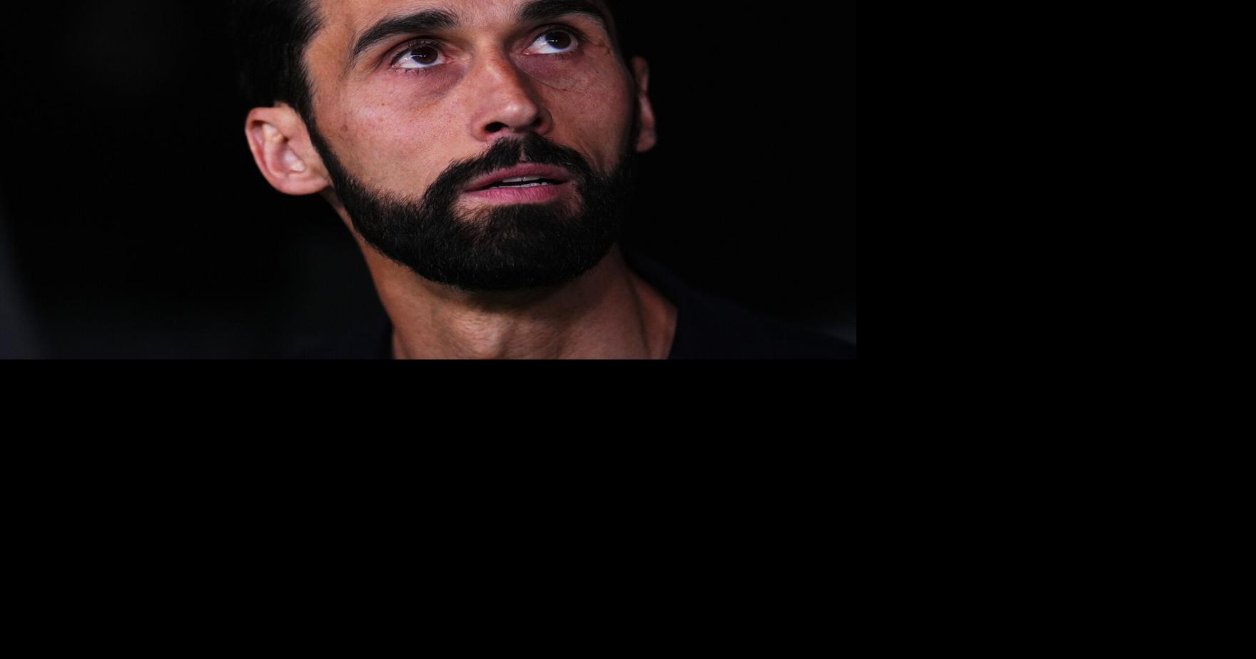 Soccer Fulham-Arbeloa