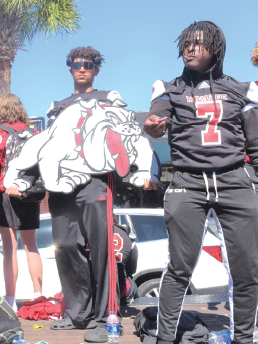 Tavares High School homecoming parade | Triangle News Leader ...