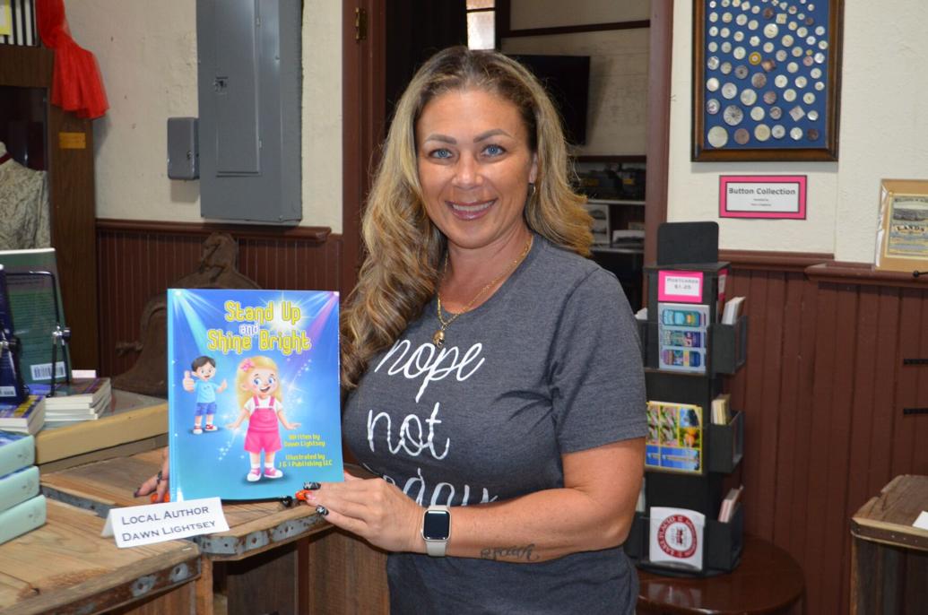 Lightsey releases second book in series about bullying Highlands Sun