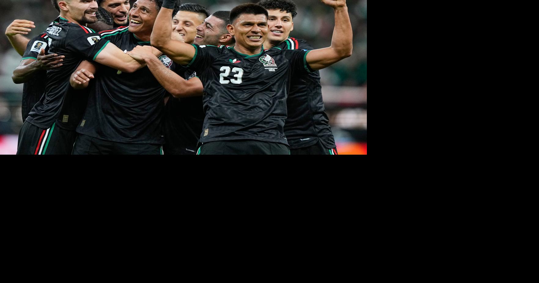 Mexico first to reach knockout stage