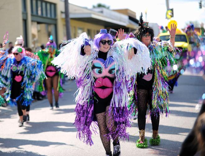 Photos Good times roll in Lake Wales for Mardi Gras parade Winter