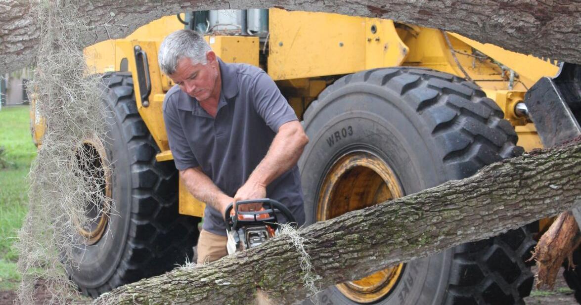 Storm causes damage in Sebring area